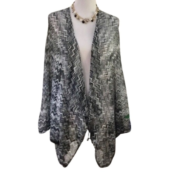 STEVE MADDEN Metallic Chevron Kimono Wrap - Picture 8 of 8